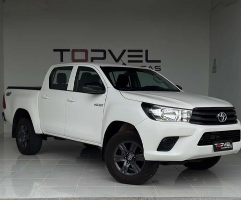 Toyota Hilux CD 4x4 2.8 Diesel Mec.