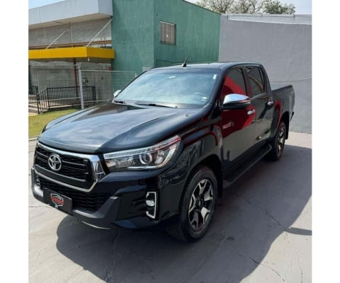 Toyota Hilux SRX 4x4 2020 - Preta - 2019/2020