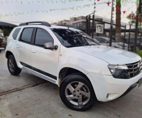 RENAULT DUSTER 2.0 D 4X2A 2014