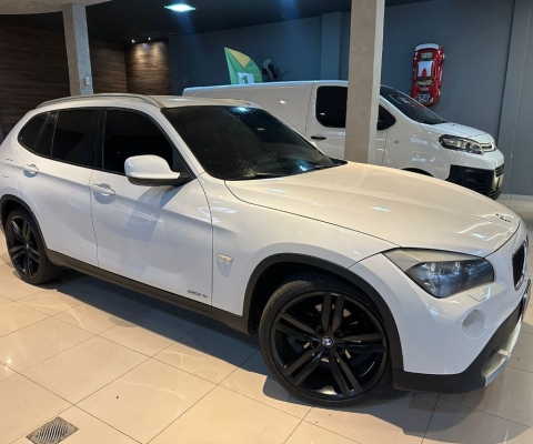 BMW x1 Sdrive - 2012