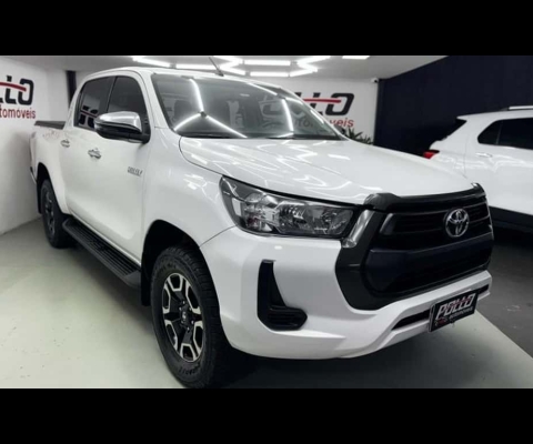 TOYOTA HILUX CDLOWM4FD 2021