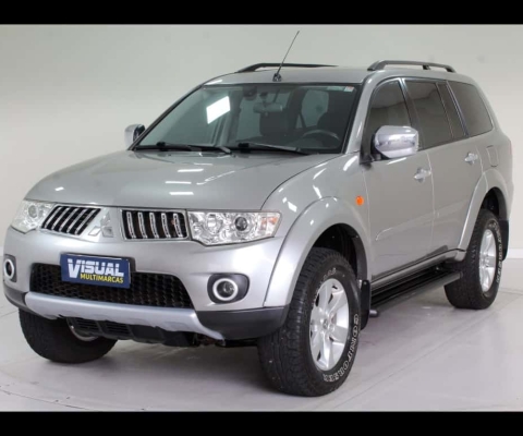 MITSUBISHI PAJERO DAKAR 3.2 HPE 4X4 7 LUGARES TURBO DIESEL AUTOMÁTICO - 2013 - PRATA