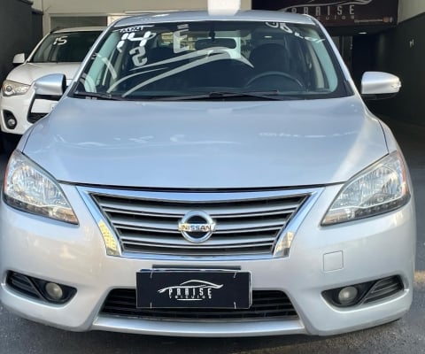 Nissan Sentra S ano 2014 