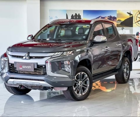 Mitsubishi L200 TRITON 2.4 16V TURBO DIESEL SPORT HPE-S CD 4P 4X4 AUTOMÁTICO