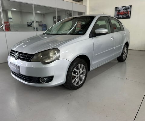 Polo Sedan Comfortline 1.6 2013 