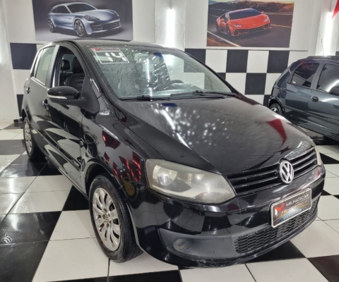 Volkswagen Fox 1.0 MI 2014 – Econômico, Confiável e Confortável! 