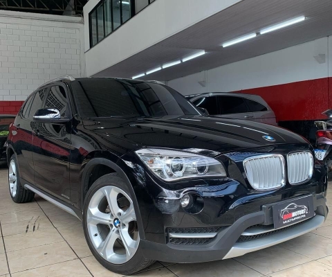 BMW X1 DRIVE 20i 2014 MUITO CONSERVADA COM BAIXO KM