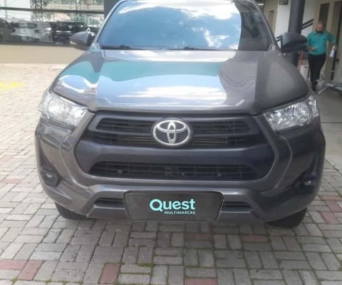 TOYOTA HILUX CD SR 4x4 2.8 TDI Diesel Aut.