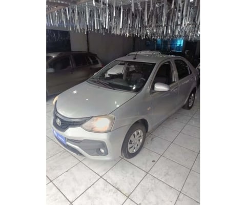 Toyota Etios 2021 1.5 x plus sedan 16v flex 4p manual