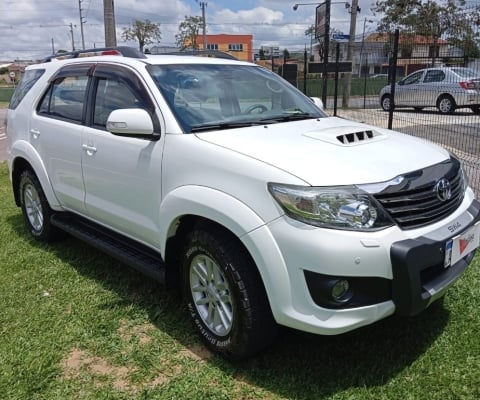 HILUX SW4 SRV 3.0 4 X 4 2013