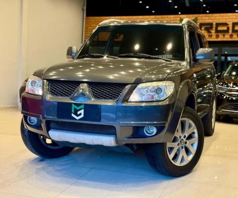 MITSUBISHI PAJERO TR4 FLEX HP 2012