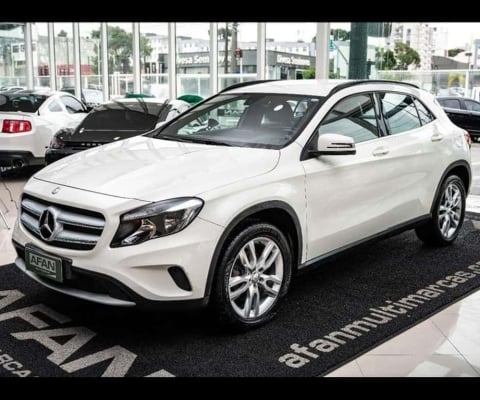 MERCEDES-BENZ GLA200 ADVANCE 1.6T 156CV AUT./2016