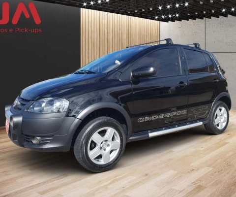 Volkswagen CrossFox 1.6 Mi Total Flex 8V 5p  - Preta - 2008/2009