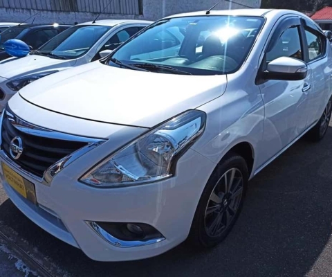 NISSAN VERSA 16SL CVT 2020