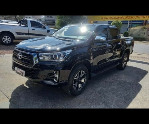 TOYOTA HILUX 2.8 SRX 50 th 4X4 CD 16V DIESEL 4P AUTOMÁTICO