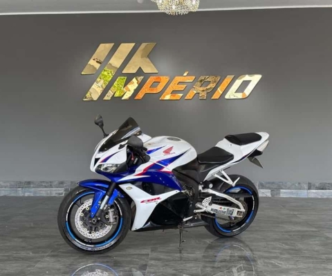 HONDA CBR 600RR 2011