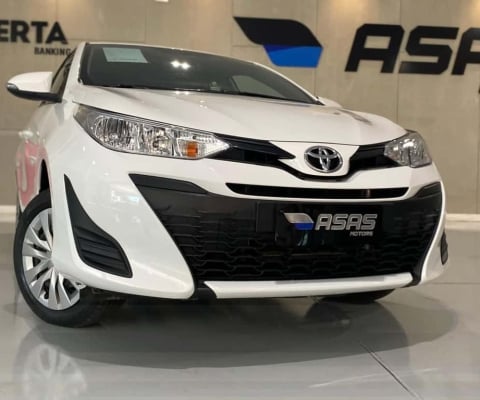 Toyota Yaris XL Live Sedan 1.5 Flex 16V 4p Aut.  - Branca - 2021/2022