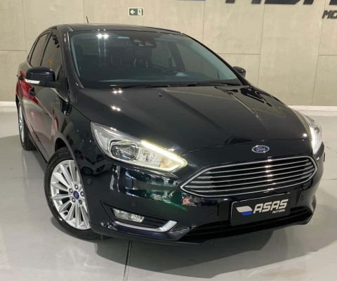 Ford Focus TITA/TITA Plus 2.0  Flex 5p Aut.  - Preta - 2016/2017