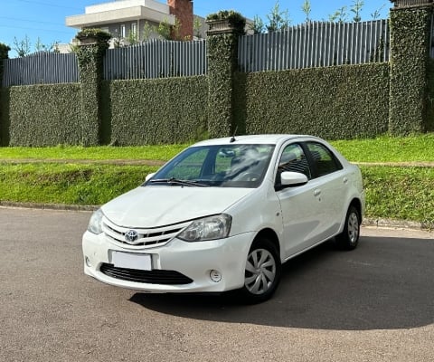 TOYOTA ETIOS SD X 15L MT 4P 