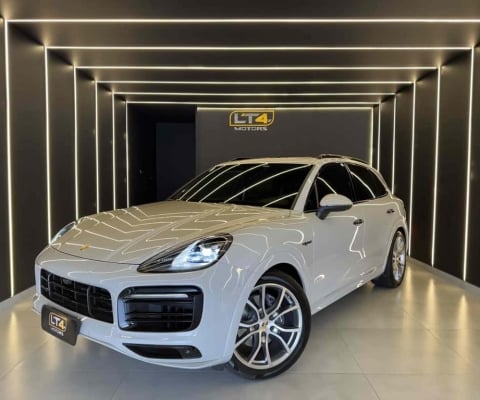 Porsche Cayenne 2023 3.0 v6 e-hybrid platinum edition awd tiptronic s