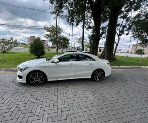 MERCEDES-BENZ CLA 250 à venda.