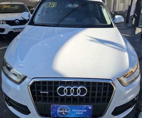 AUDI Q3 IMPECAVEL BRANCO LAUDO APROVADO