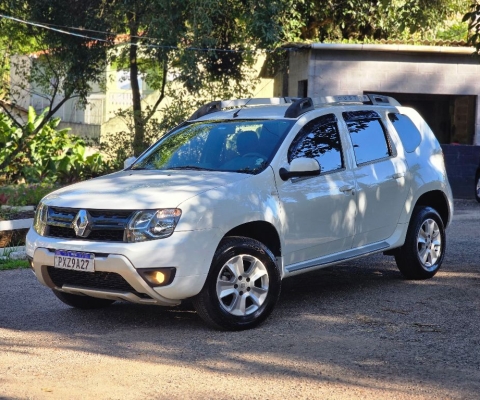 Duster 1.6 Flex ótimo custo benefício 