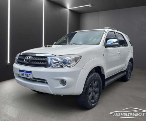 TOYOTA HILUXSW4 SRV4X4 2011