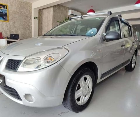 RENAULT SANDERO EXP 16 2010