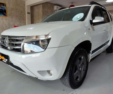 RENAULT DUSTER 20 D 4X2 2014