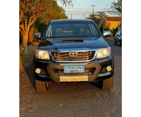 Toyota Hilux 2014 3.0 sr 4x4 cd 16v turbo intercooler diesel 4p automático