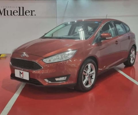 FORD FOCUS HATCH SE 1.6 FLEX MANUAL - 2018 - VERMELHO