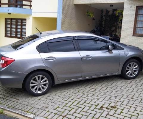 Honda Civic LXS 1.8 completo, muito bem conservado 64,990.