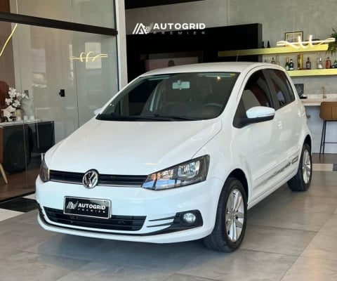 Volkswagen Fox Connect 1.6 Flex 8V 5p  - Branca - 2018/2019