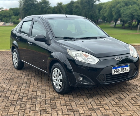 Ford Fiesta 1.6 Completo