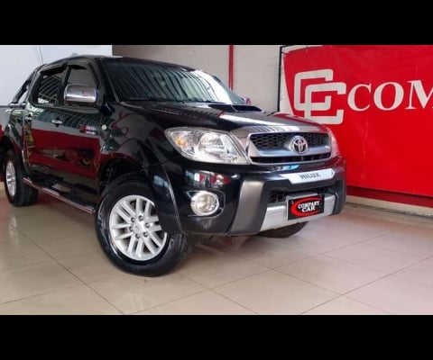 TOYOTA HILUX CD4X4 SRV 2010