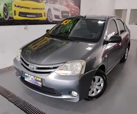 Toyota Etios 2013 1.5 x sedan 16v flex 4p manual