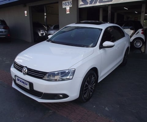 Volkswagen Jetta Highline 2.0 TSI Automático + Borboleta + Teto Solar 2014/2014 Branco