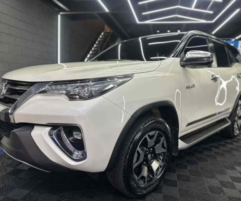 Toyota Hilux sw4 2019 2.8 srx diamond 4x4 7 lugares 16v turbo intercooler diesel 4p automático