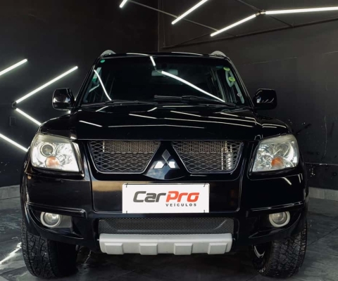 Mitsubishi Pajero tr4 2013 2.0 4x4 16v 140cv flex 4p automático