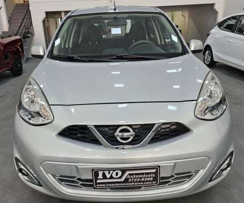 Nissan March 2015 1.6 sv 16v flex 4p manual