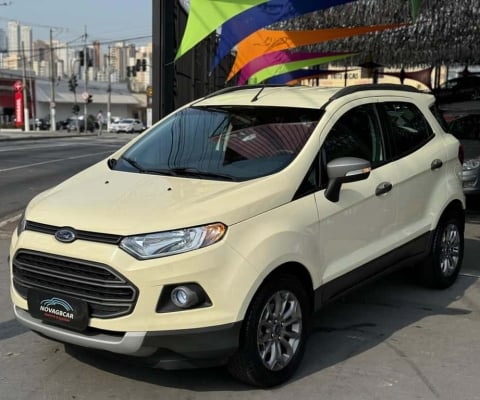 Ford EcoSport FREESTYLE 1.6 16V Flex 5p Aut. - Branca - 2015/2016