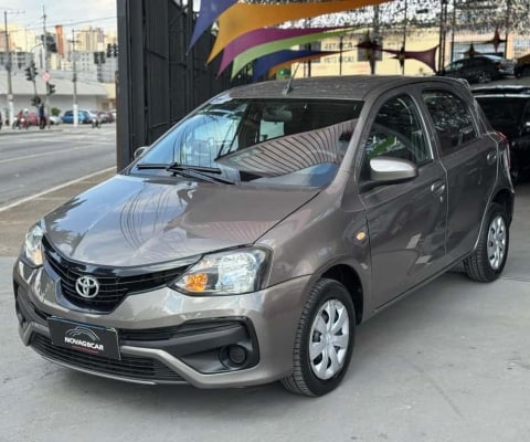 Toyota Etios X 1.3 Flex 16V 5p Aut. - Cinza - 2018/2019