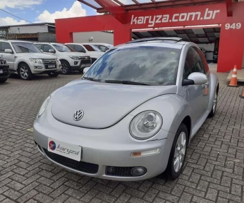 VOLKSWAGEN NEW BEETLE 2010