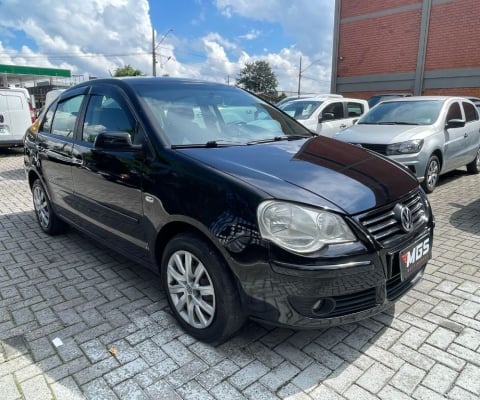 VOLKSWAGEN POLO 1.6 SEDAN 