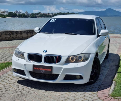 BMW 318ia 2.0 - Branca - 2011/2012