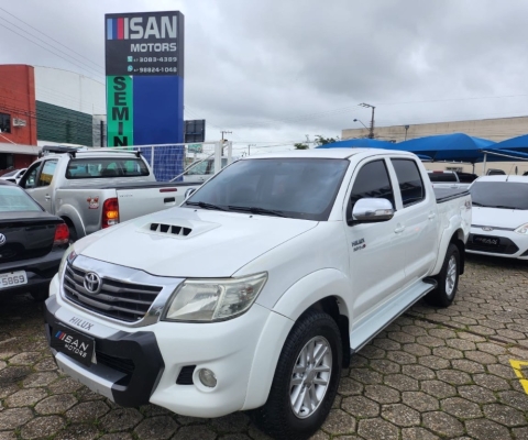 HILUX SRV 3.0 CD 2013