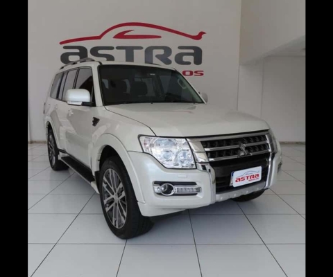 MITSUBISHI PAJERO HPE 3.2 D 2020