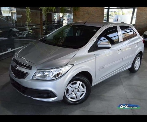 CHEVROLET ONIX 1.0 MPFI LT 8V FLEX 4P MANUAL 2013