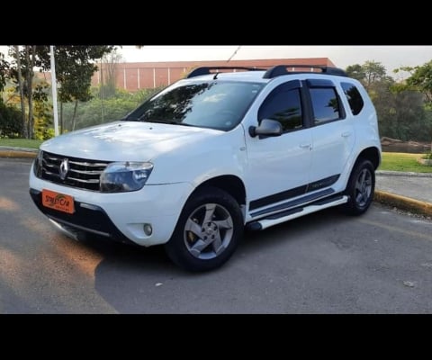 Renault Duster TECHROAD 2.0 Hi-Flex 16V Mec.  - Branca - 2014/2014